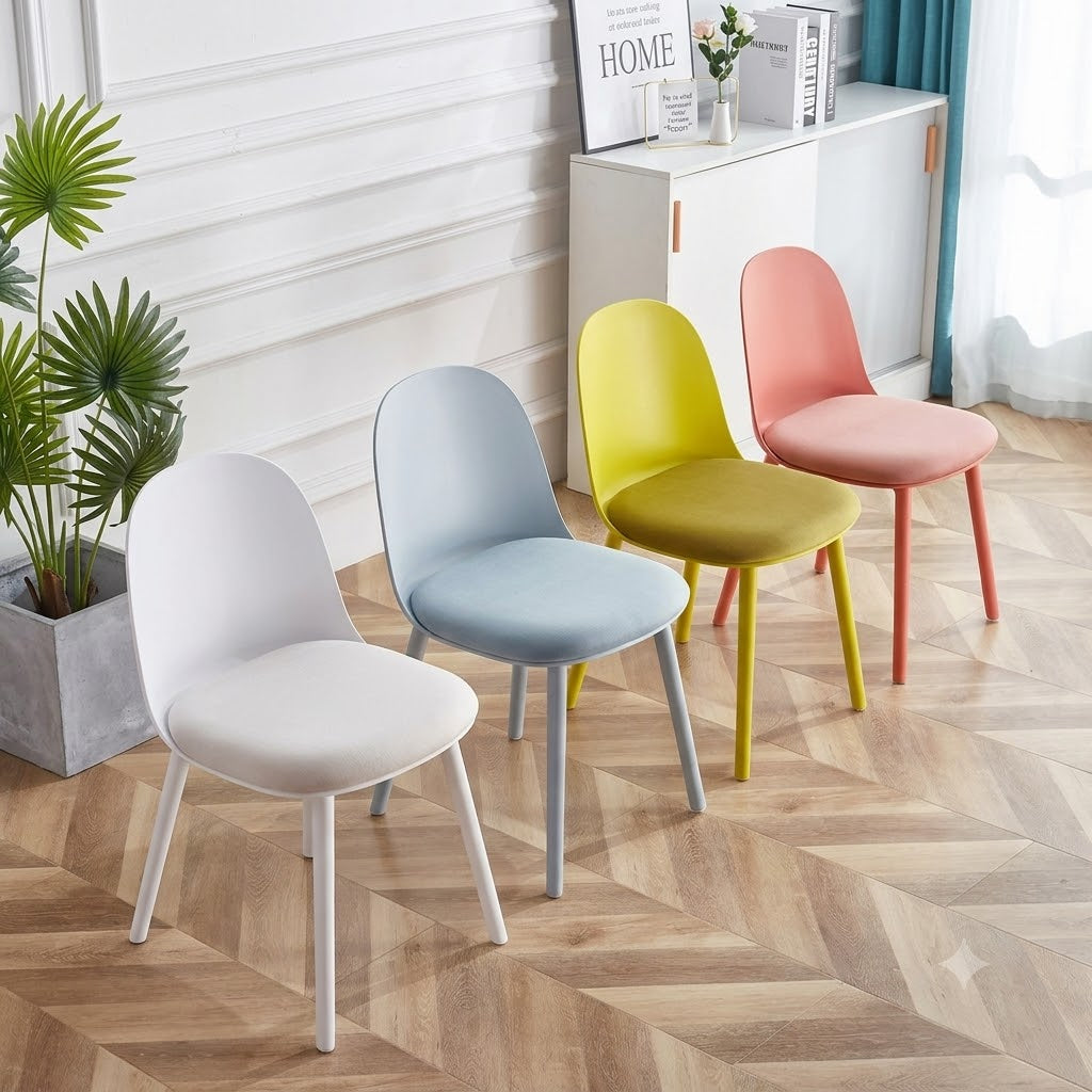 DN10 Cafe Chair