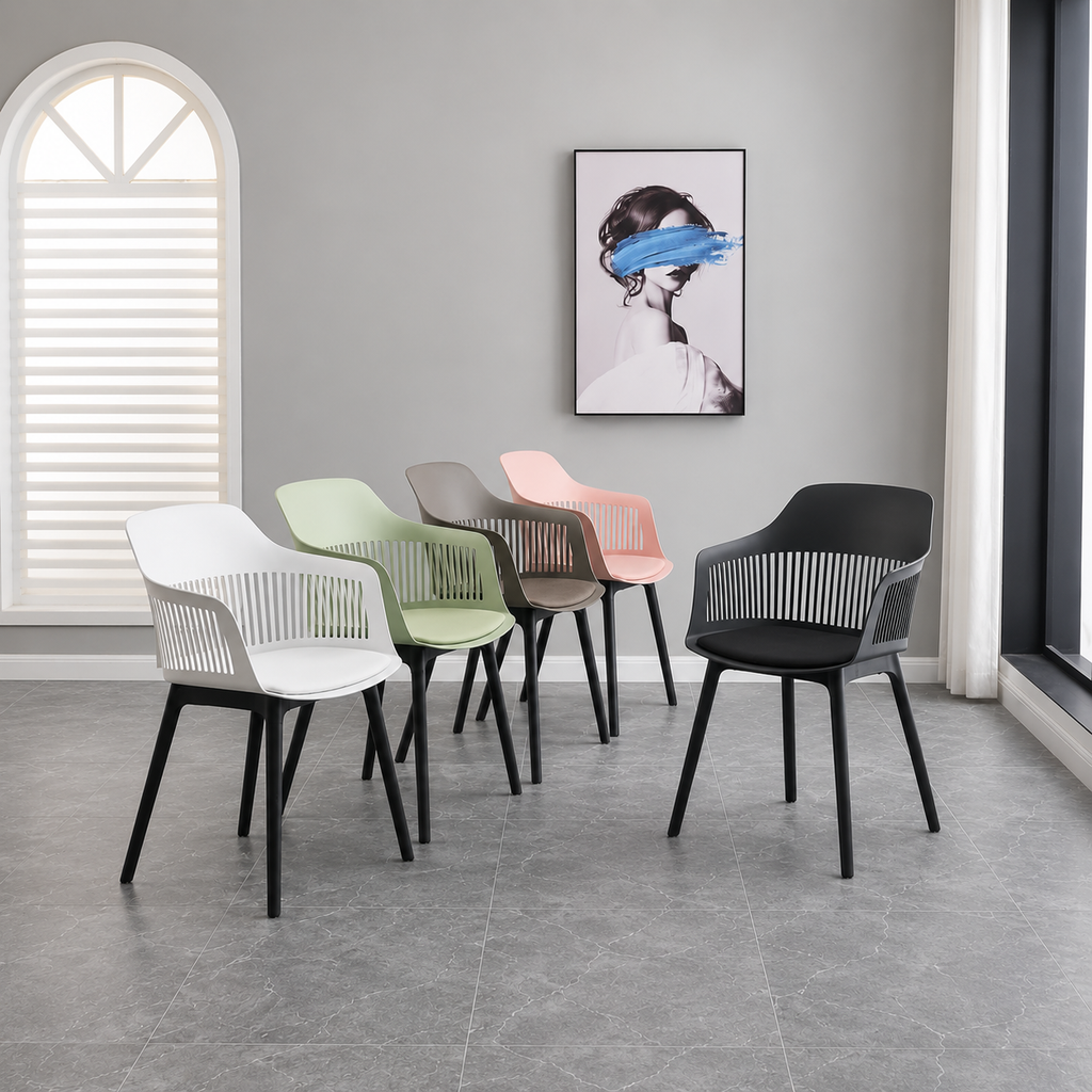 DN84 Cafe Chair